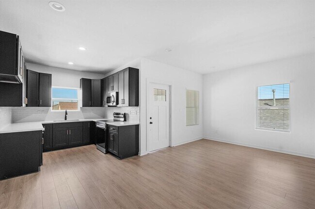 Foto del edificio - 9730 Tuffly St