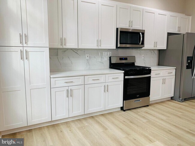 Building Photo - 6256 Levi Ct
