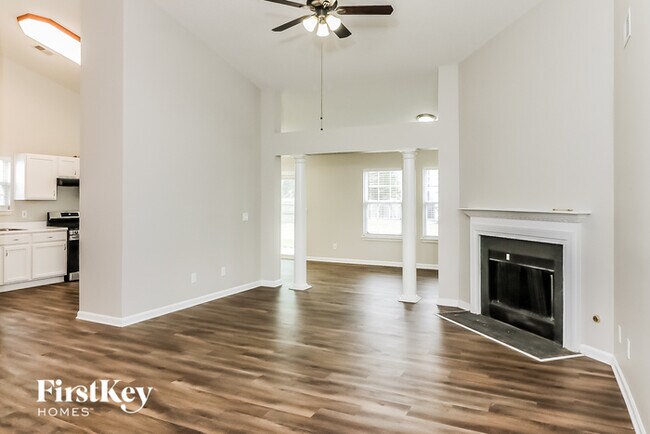 Foto del edificio - 127 Grandview Cir