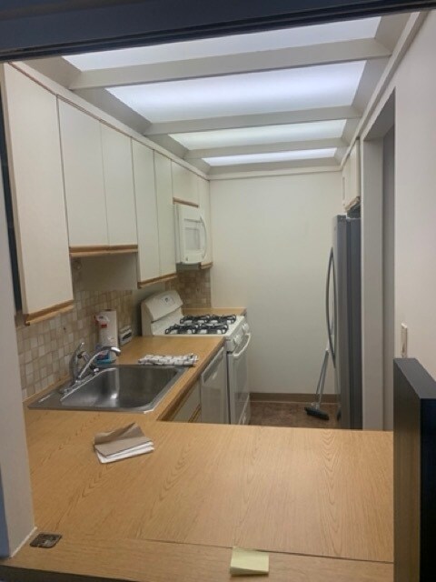 Foto del edificio - 507 E 80th St