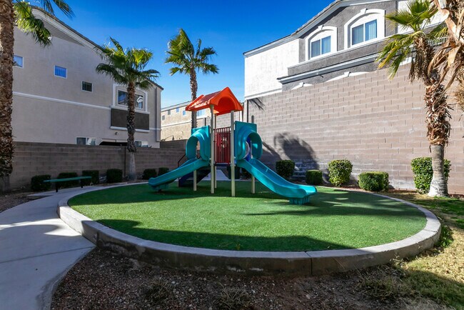 Building Photo - 9303 Gilcrease Ave # 2204