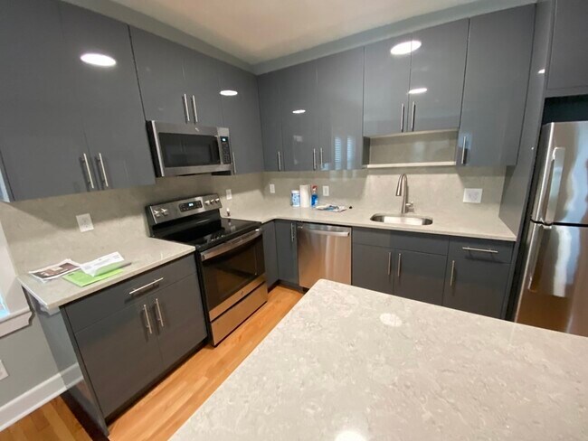 Photo - 3 Englewood Ave Apartment