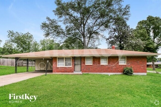 Building Photo - 1588 Whitman Rd