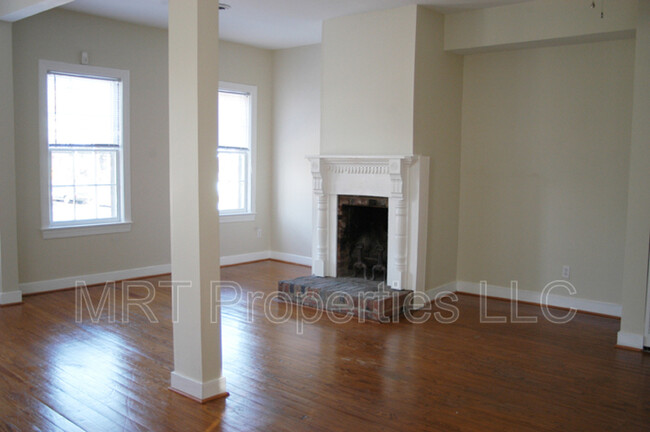 Building Photo - 507 N 21st St