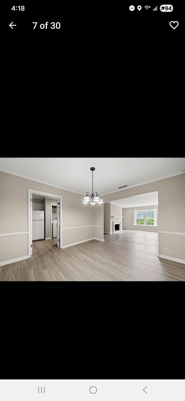 Foto del edificio - 103 La Rue Pl NW