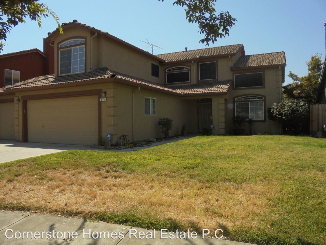 Foto principal - 4 br, 3 bath House - 670 Candlestick Ct
