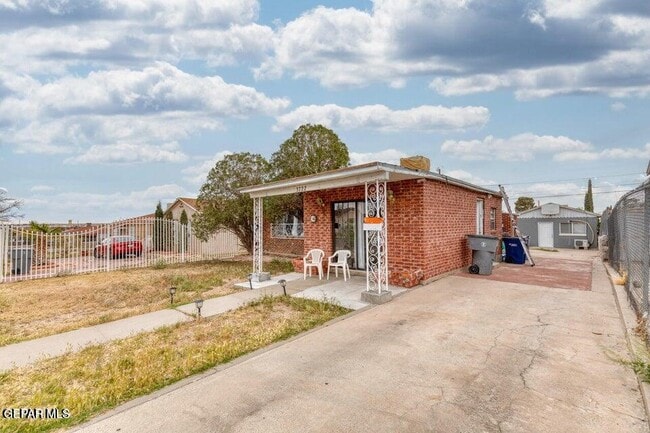 Foto del edificio - 3722 Jefferson Ave