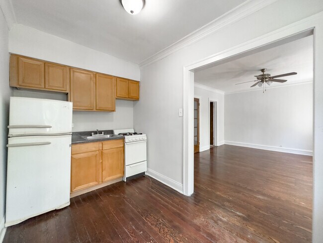 Foto del edificio - 4644 N Paulina St