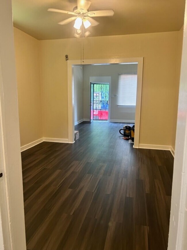 Photo - mcl1125 Apartment