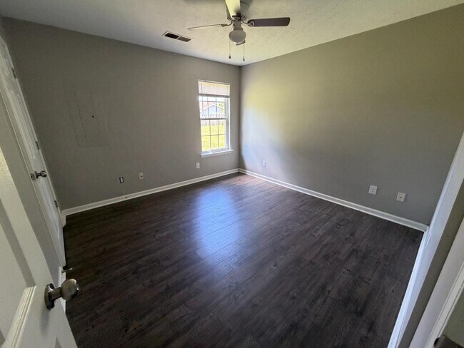 Foto del edificio - 416 Poplar St