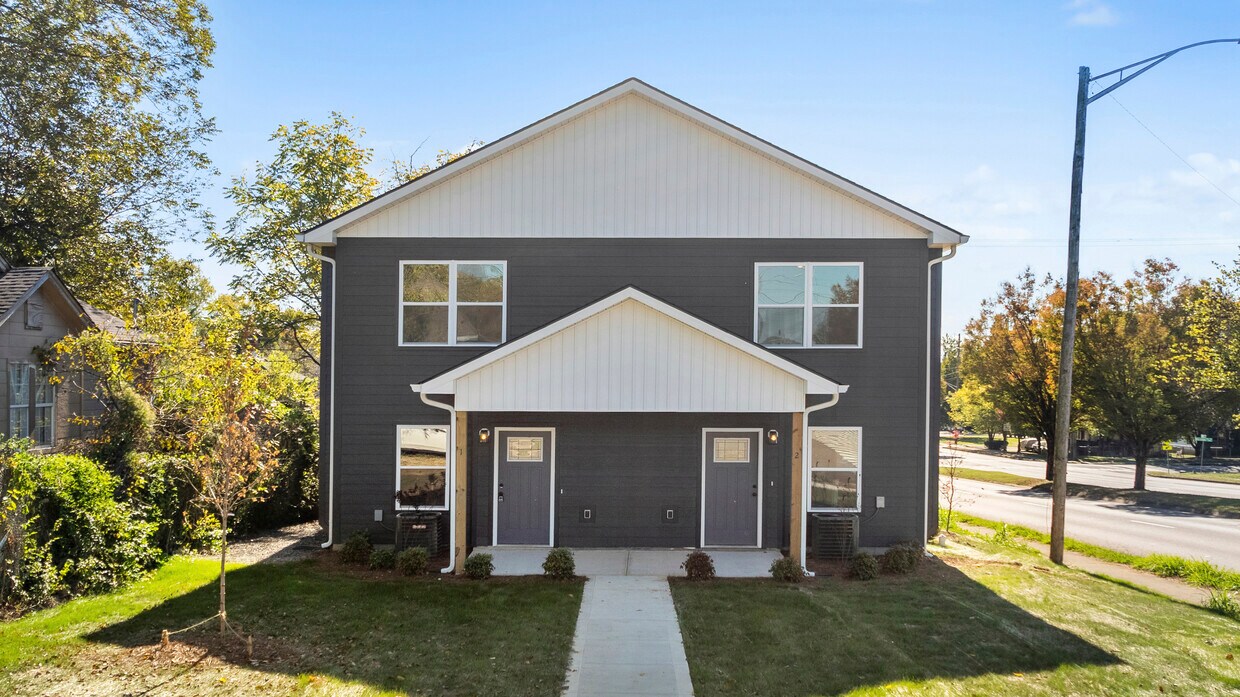 Foto del edificio - 2606 Jefferson Ave