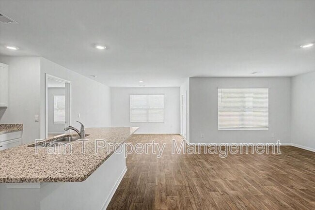 Building Photo - 567 Turpentine Trl