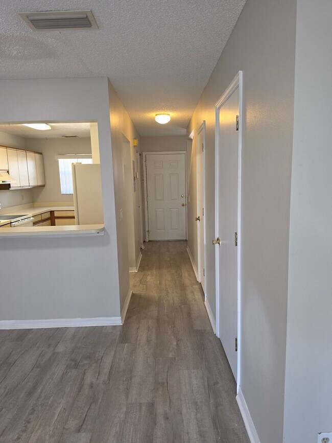 Foto del edificio - 3433 Joe Murell Dr