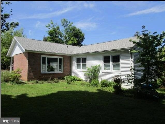 Building Photo - 537 Kemmerer Rd