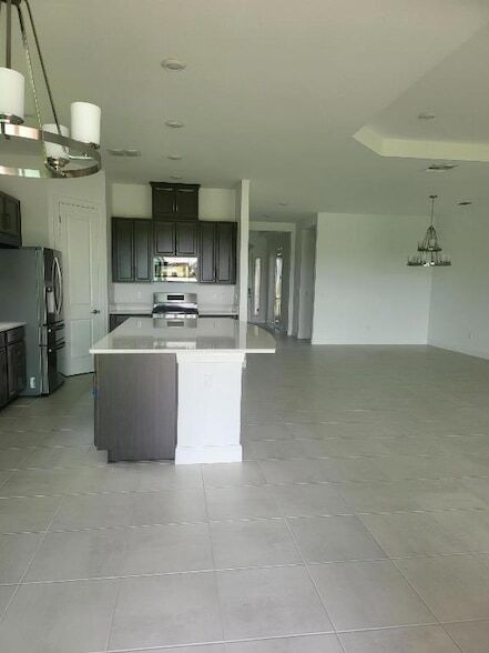 Foto del edificio - 9935 SW Cloister Dr