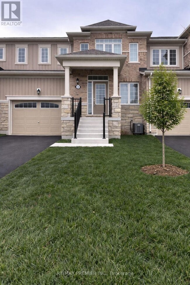 Building Photo - 57 Union Blvd