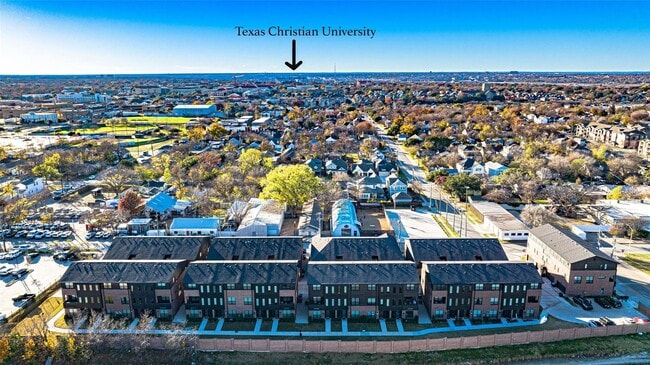 Photo - 2830 Addison Park Lane-Townhome Near TCU