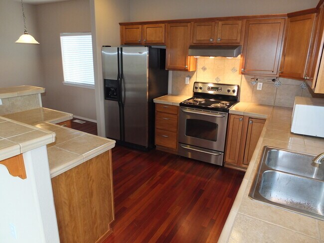 Foto del edificio - 3 bedroom 2 Bath House in Stanwood!