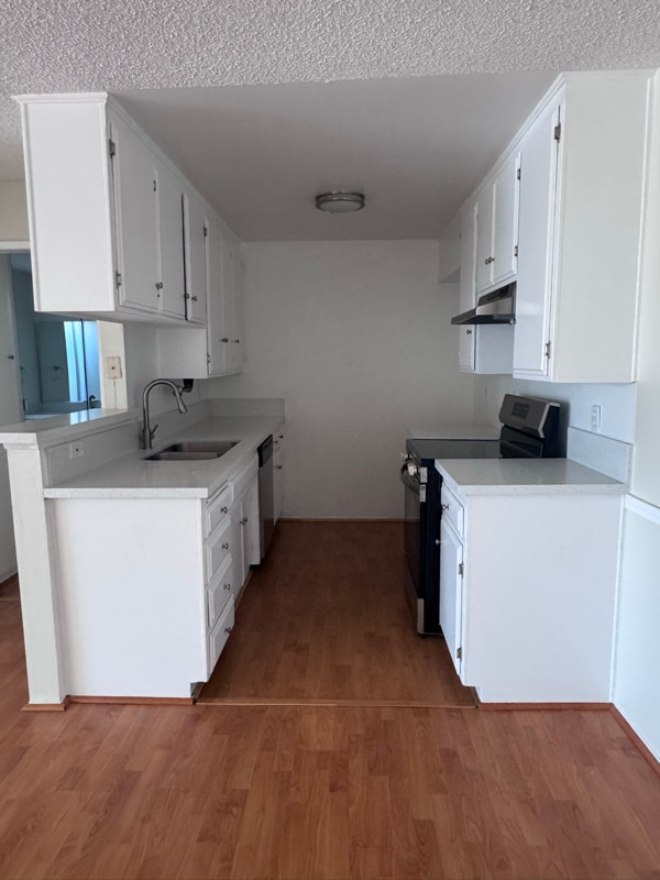 Foto del edificio - 215 N Belmont St