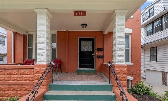 Foto del edificio - 618 N 40th St