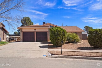 Building Photo - 4805 Maureen Cir