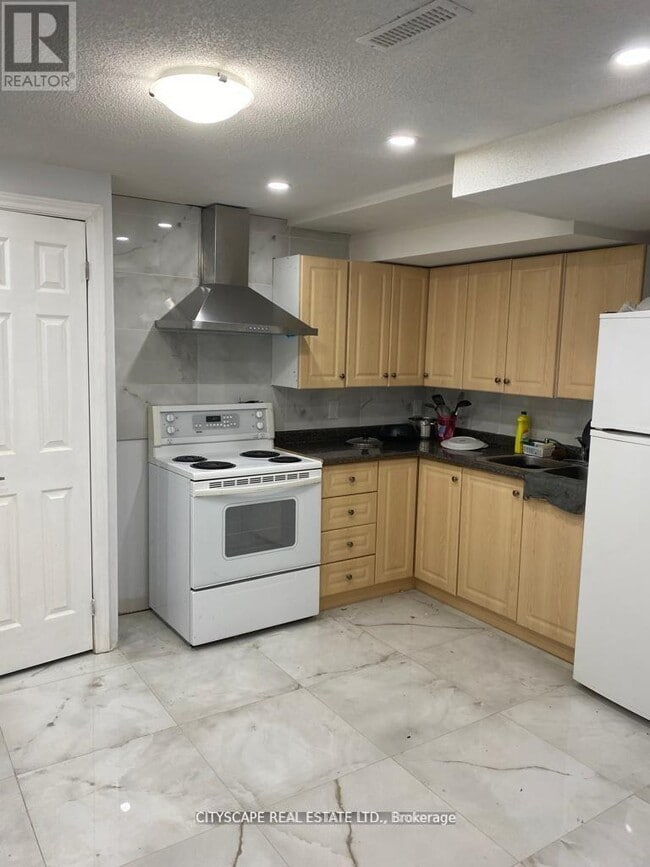 Building Photo - 2972 Castlebridge Dr