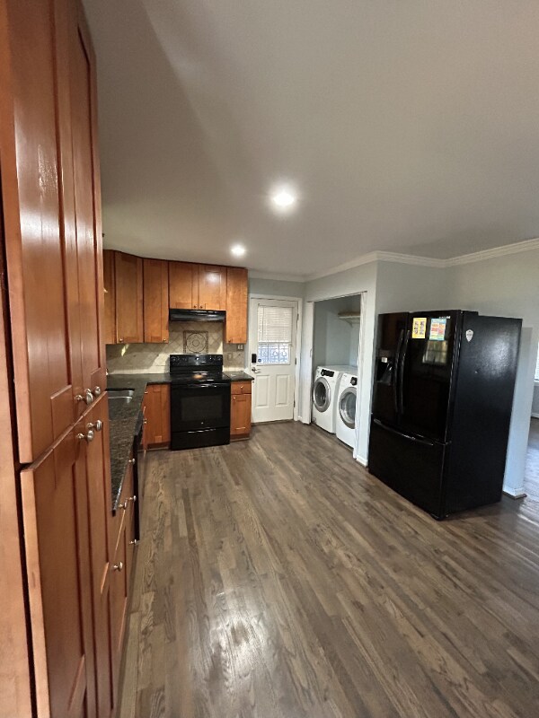 Foto del edificio - 5305 Tabor Ct