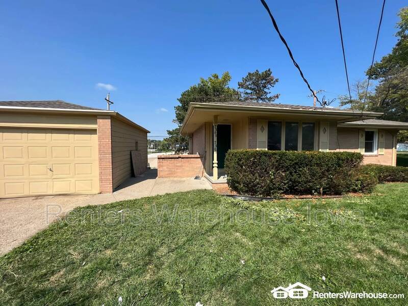 7305 Wilshire Blvd, Windsor Heights, IA 50324 Condo for Rent in