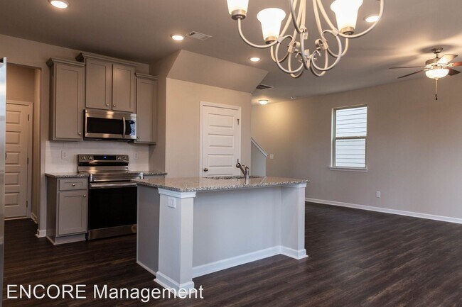 Foto del edificio - 4 br, 2.5 bath House - 2218 Chicopee Trail...