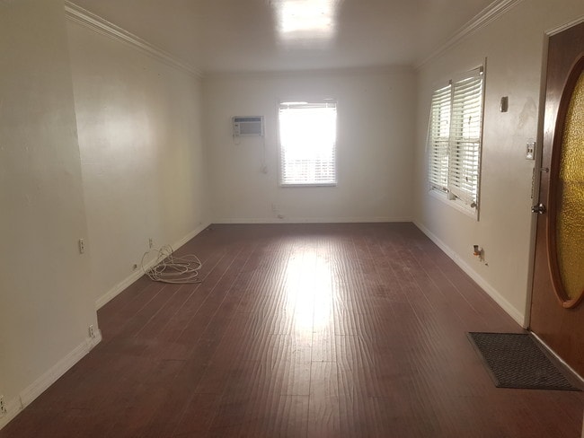 Living Room - 4451 Stansbury Ave