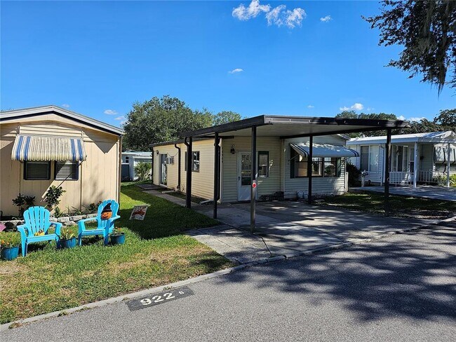 Building Photo - 10909 Don Creek Dr