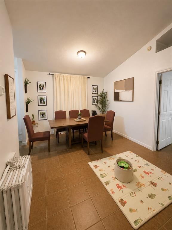 Foto del edificio - 2113 N Normandy Blvd