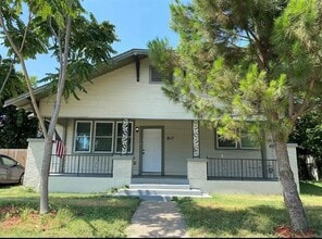 Building Photo - 817 E Mulkey St