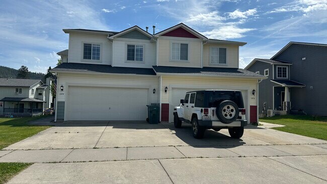 Building Photo - 1374 Kaleigh Ct