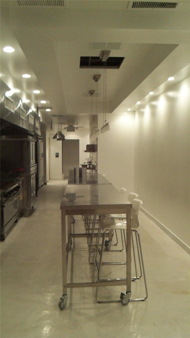 Foto del edificio - 1325 5th Ave