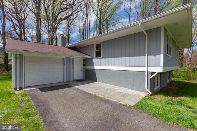 Building Photo - 4106 Lamarre Dr