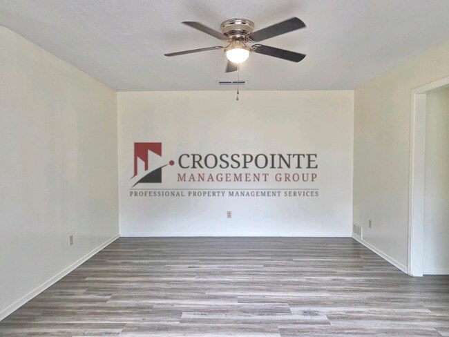 Foto del edificio - Tour Today! 3 Bedroom, 2 Bathroom Unit!