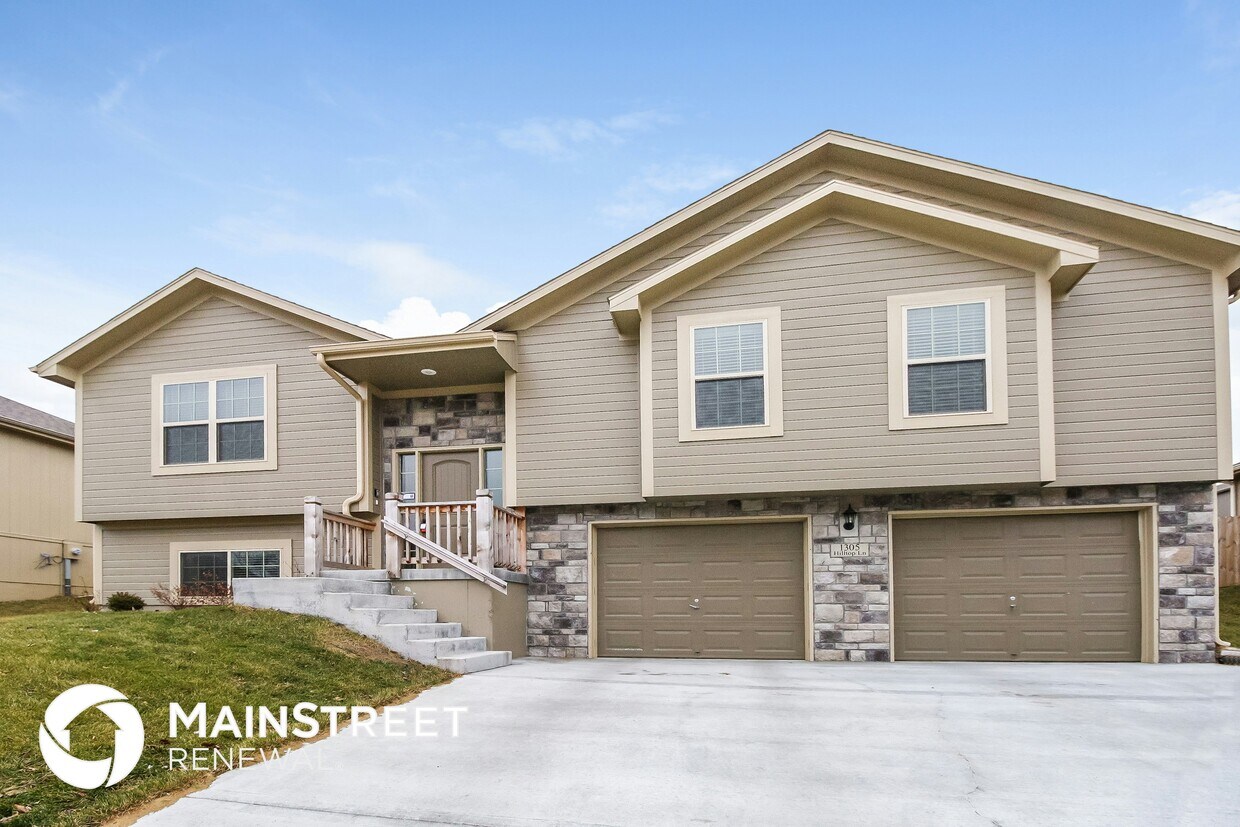 Foto principal - 1305 NW Hilltop Ln
