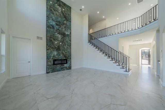 Building Photo - 9840 Wyndbrook Dr