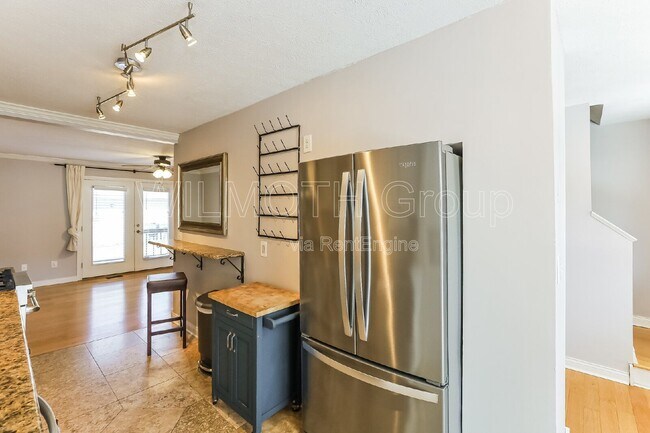 Foto del edificio - 1026 N New Jersey St