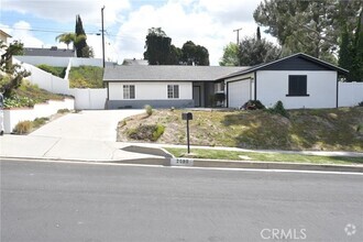 Building Photo - 2060 Tierra Loma Dr