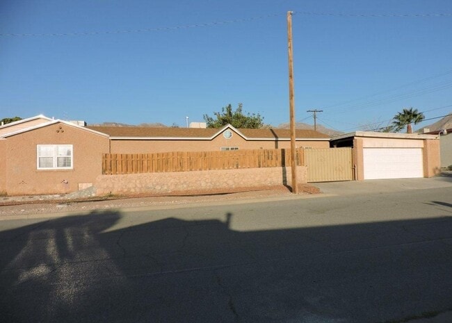 Foto del edificio - 3531 Jefferson Ave
