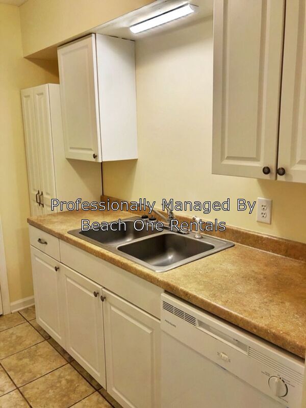 Foto principal - 615 Carter Ln
