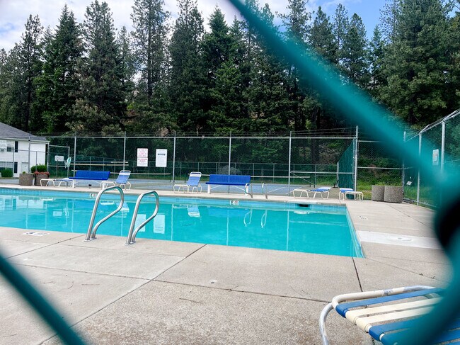 Foto del edificio - 8220 N Loch Haven Dr