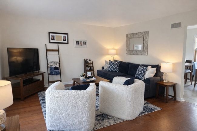 Building Photo - 21355 Sierra Dr