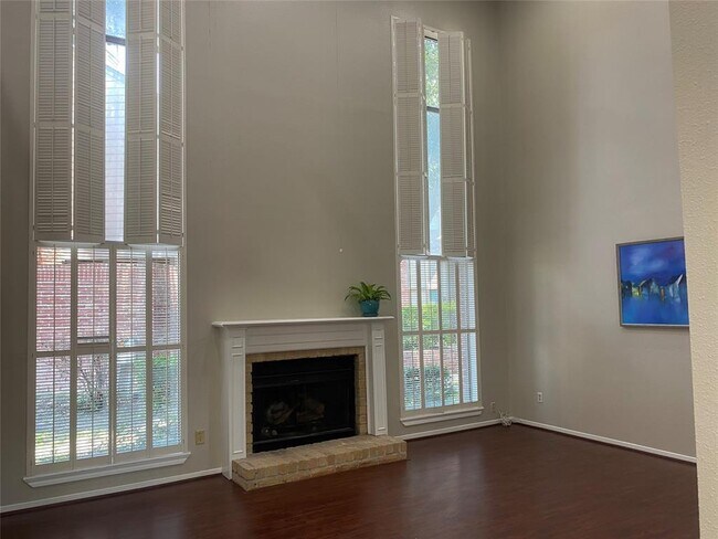 Foto del edificio - 7447 Cambridge St