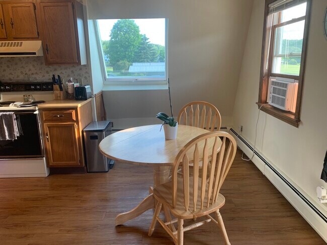 Foto del edificio - 796 S Barre Rd