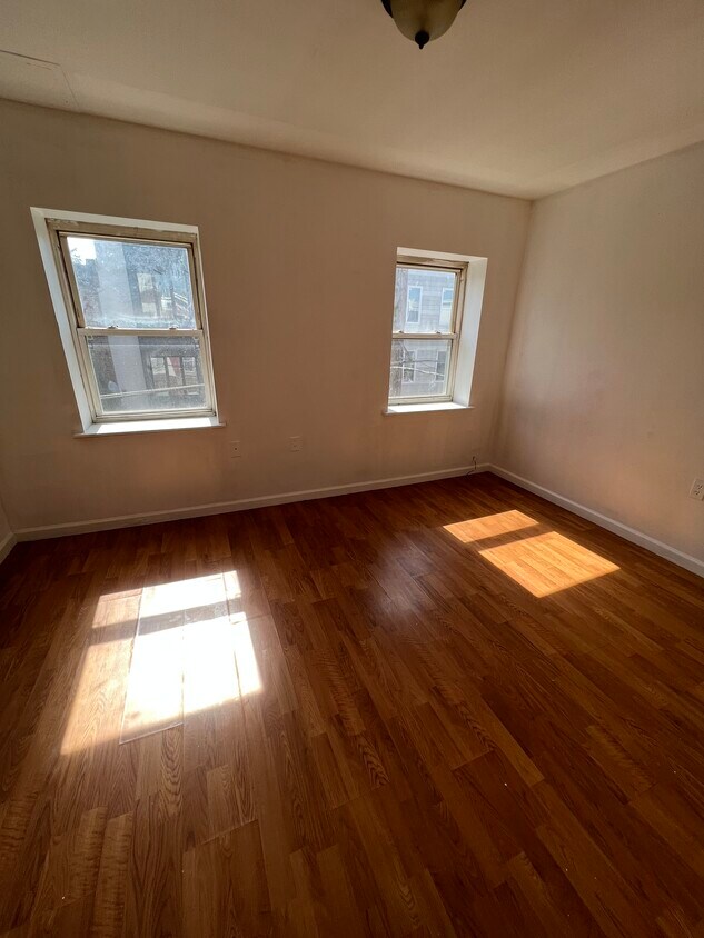 Foto del edificio - 1932 S 6th St