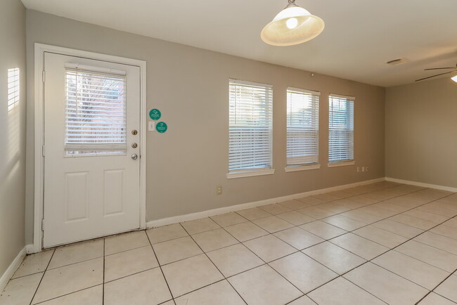 Foto del edificio - 4939 N Cancun Dr