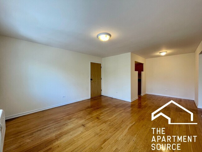 Foto del edificio - 6002 N Kenmore Ave